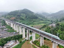 Cina: aggiornato l’orario ferroviario con più treni passeggeri e merci (2)