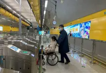 Cina: nuove misure per trasporto aereo di passeggeri con disabilità