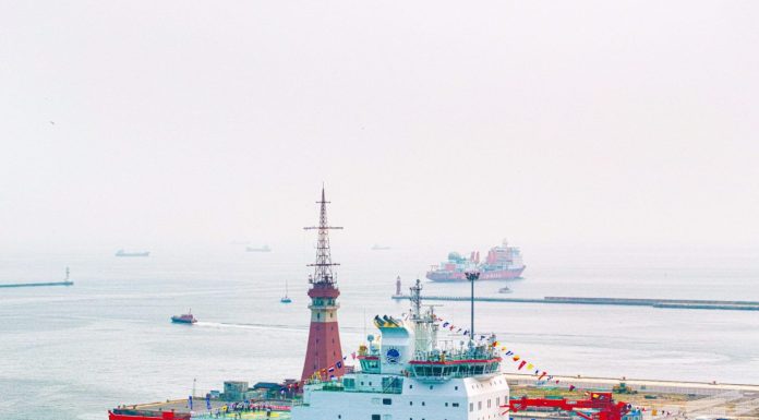 Cina: spedizione artica salpa da Dalian con tre rompighiaccio (2)