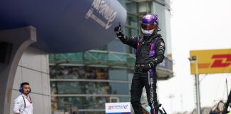 Cina: Formula E, spettacolo allo Shanghai E-Prix (1)