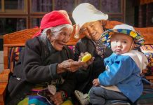 Cina: le storie di tre ex servi della gleba dallo Xizang (1)