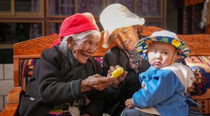 Cina: le storie di tre ex servi della gleba dallo Xizang (1)