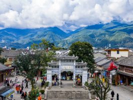 Cina: la superstrada Yunnan-Xizang compie 50 anni (1)