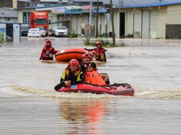 Cina: in corso operazioni di soccorso dopo gravi inondazioni a Nanning (1)
