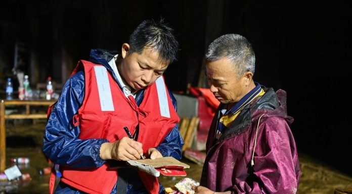 Cina: in corso operazioni di soccorso dopo gravi inondazioni a Nanning (2)