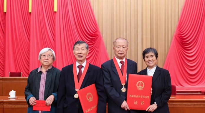 Cina: Pechino, assegnato premio più prestigioso per scienza e tecnologia (1)
