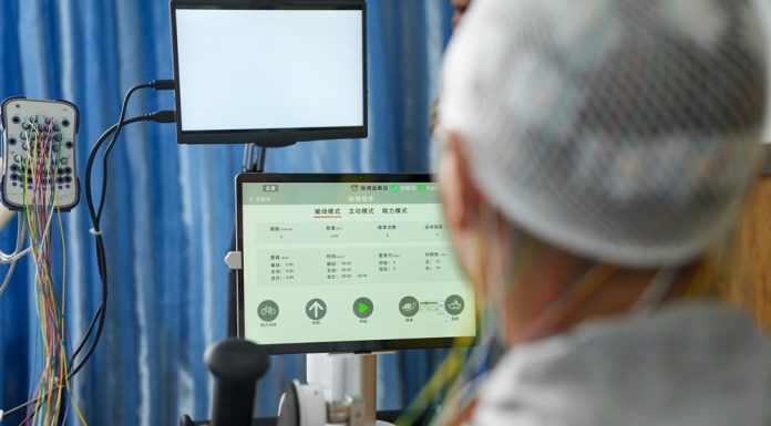 Cina: Xizang, inaugurato primo centro di applicazione clinica BCI d’altopiano