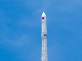 Cina: Hainan, eseguito primo recupero controllato di un razzo vettore (1)