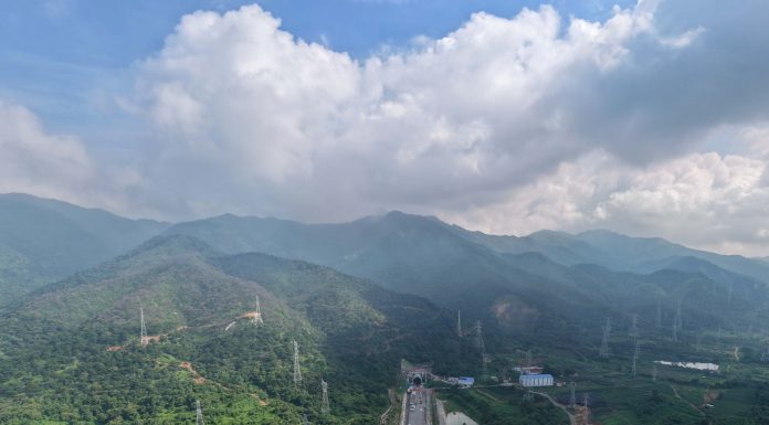 Cina: completata galleria su linea ad alta velocità Zhuhai-Zhaoqing (2)
