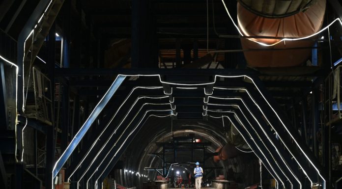 Cina: completata galleria su linea ad alta velocità Zhuhai-Zhaoqing (3)