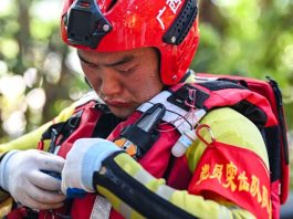 Cina: soccorsi nel Guangxi colpito da tifone e inondazioni (1)