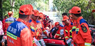 Cina: soccorsi nel Guangxi colpito da tifone e inondazioni (2)