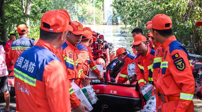 Cina: soccorsi nel Guangxi colpito da tifone e inondazioni (2)
