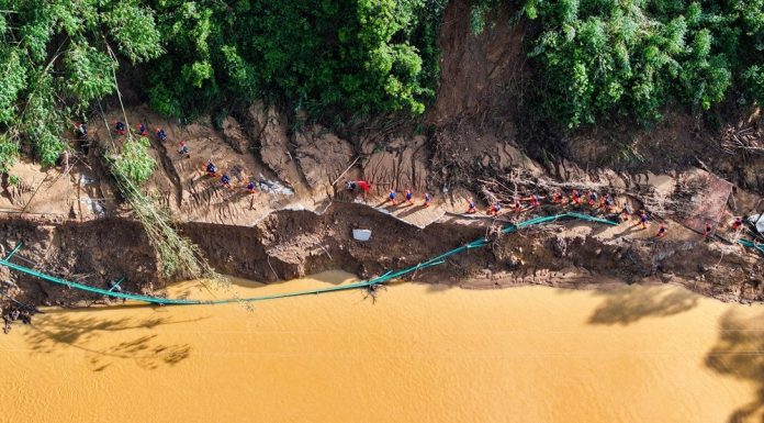 Cina: soccorsi nel Guangxi colpito da tifone e inondazioni (3)