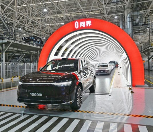 Cina: quasi metà delle nuove auto immatricolate nel primo semestre 2026 sono NEV