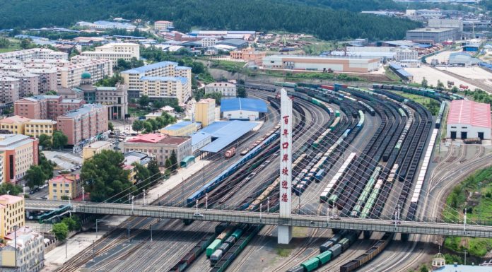 Cina: potenziato il corridoio orientale per commercio su rotaia con Europa (1)