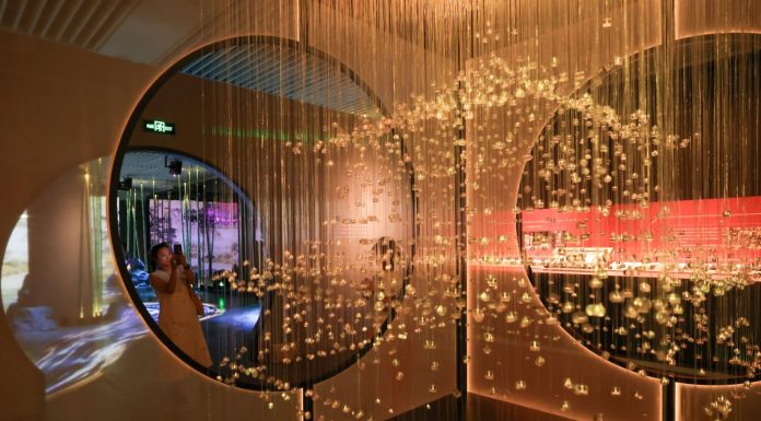 Cina: a Pechino mostra immersiva sul Giardino di Qianlong (3)