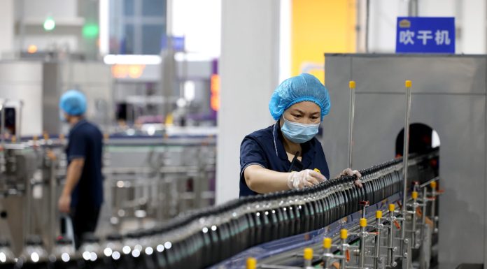 Cina: PIL in crescita del 4,7% nel primo semestre 2026