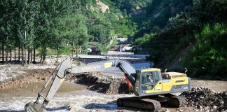Cina: Hebei, operazioni di soccorso, ripristino infrastrutture dopo piogge (3)