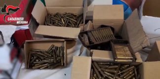 Messina, custodisce in casa munizioni ed esplosivi da guerra: arrestato un 37enne