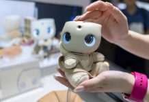 Cina: robot protagonisti alla Conferenza mondiale sull’IA di Shanghai (1)