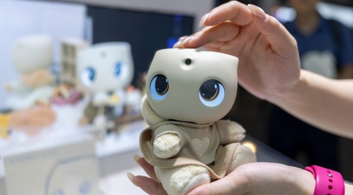 Cina: robot protagonisti alla Conferenza mondiale sull’IA di Shanghai (1)