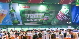 Cina: a Qingdao via al 36esimo Festival internazionale della birra (1)