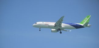 Cina: il C919 di produzione nazionale opererà la sua prima rotta internazionale