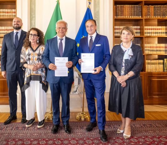 Accordo tra Piantedosi e i sindacati della Polizia: 159 milioni per valorizzare le funzioni