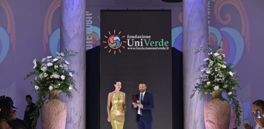Re-Eco Fashion Award: dalla Fondazione UniVerde un riconoscimento per una moda di qualità e sostenibile