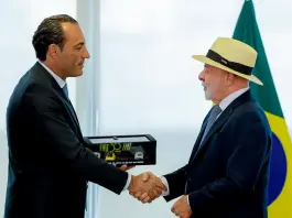 Filosa incontra Lula per il 50° anniversario del marchio in Brasile