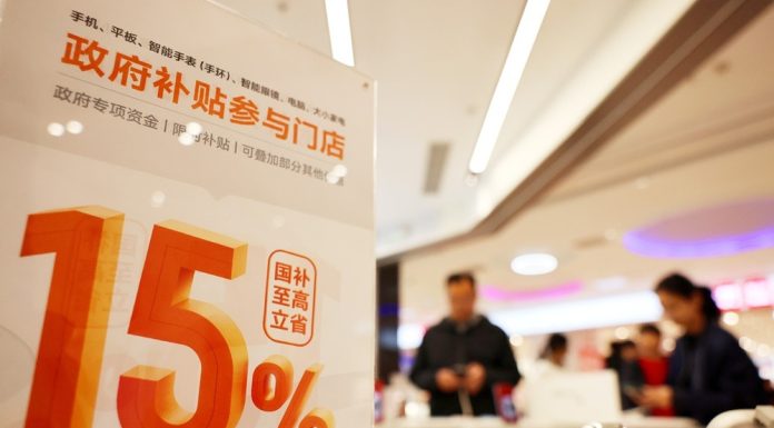 Cina: programmi di trade-in di beni di consumo generano 1.100 mld yuan nel primo semestre