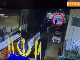 Duplice omicidio davanti ad un tempio nel Bergamasco, un uomo arrestato nel Regno Unito / Video