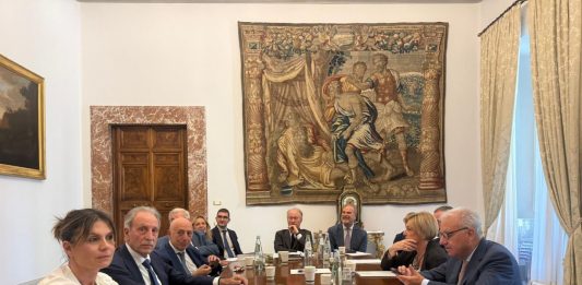 A Palazzo Chigi un confronto sulla crisi industriale e produttiva della Basilicata