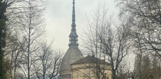 Uccisero un tabaccaio nel Torinese, due arresti dopo 14 anni