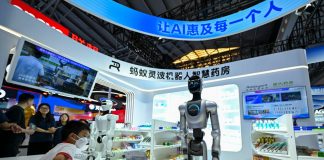Cina: robot e agenti di IA protagonisti alla WAIC di Shanghai (1)