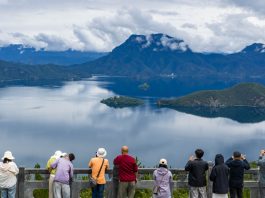 Cina: tutela ecologica e turismo in crescita al lago Lugu (2)
