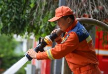 Cina: a Dunhua interventi di ripristino dopo le inondazioni (1)