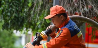 Cina: a Dunhua interventi di ripristino dopo le inondazioni (1)