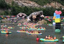 Cina: turismo estivo tra montagne e corsi d’acqua nello Hebei (2)