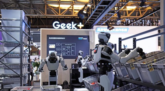 Cina: robot e agenti di IA protagonisti alla WAIC di Shanghai (3)