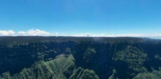 Cina: paesaggi e turisti sul monte Wawu nel Sichuan (2)