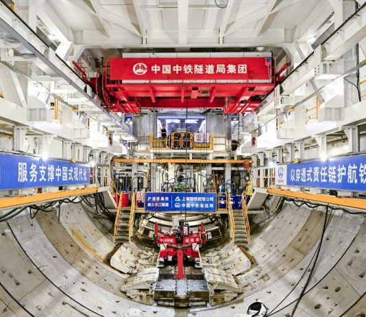 Cina: Linghang completa il tunnel ferroviario sotto lo Yangtze (2)