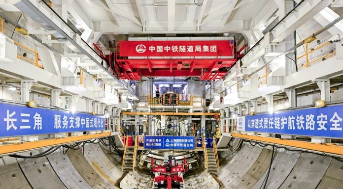 Cina: Linghang completa il tunnel ferroviario sotto lo Yangtze (2)