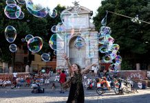 Roma: in corso festival “Lungo il Tevere” tra cultura, musica e gastronomia (2)