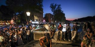 Roma: in corso festival “Lungo il Tevere” tra cultura, musica e gastronomia (3)