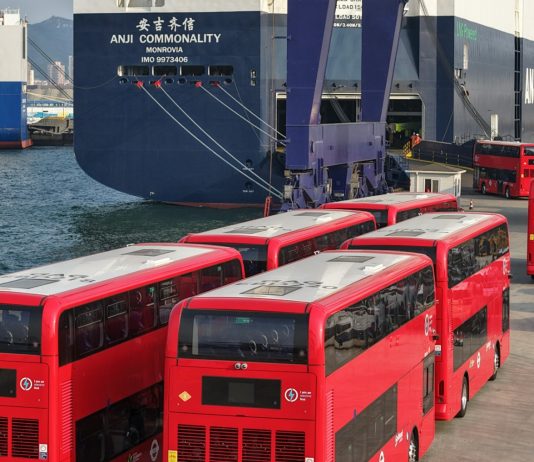 Cina: bus elettrici BYD partono da Yantai verso Londra (2)