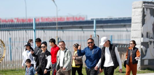 Cina: Xinjiang, viaggi transfrontalieri in forte aumento nel primo semestre 2026