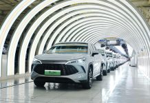 Cina: produzione e vendite Nev superano 7 mln nel primo semestre 2026