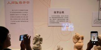 Cina: a Shenyang mostra sui sorrisi nei reperti culturali (3)